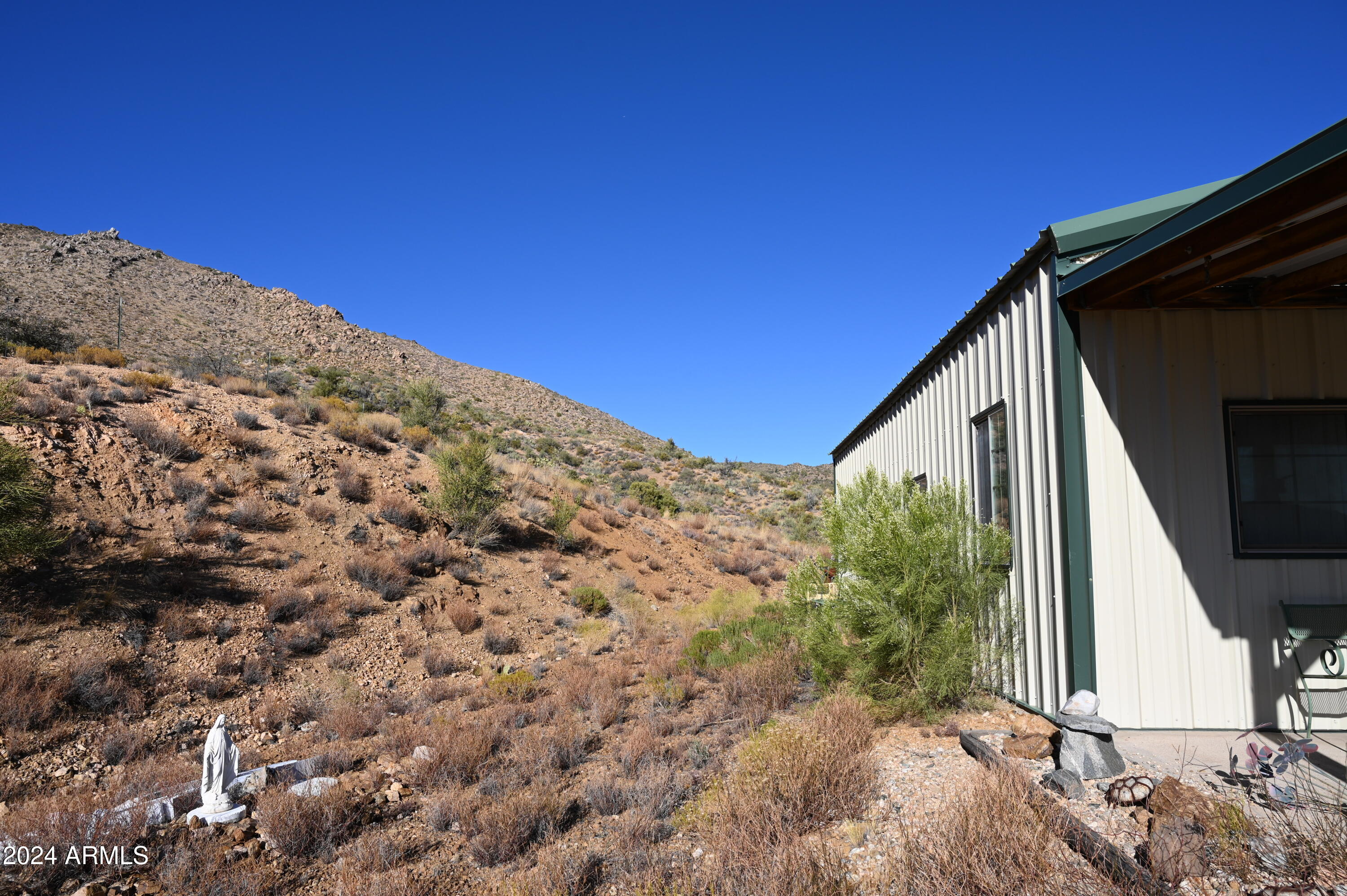 7075 South Misery Well Road Kingman, AZ 86401 - Photo 16 of 63 DSC_4307