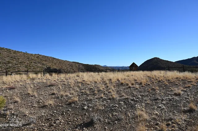 $230,000 | 7075 South Misery Well Road, Kingman, AZ 86401