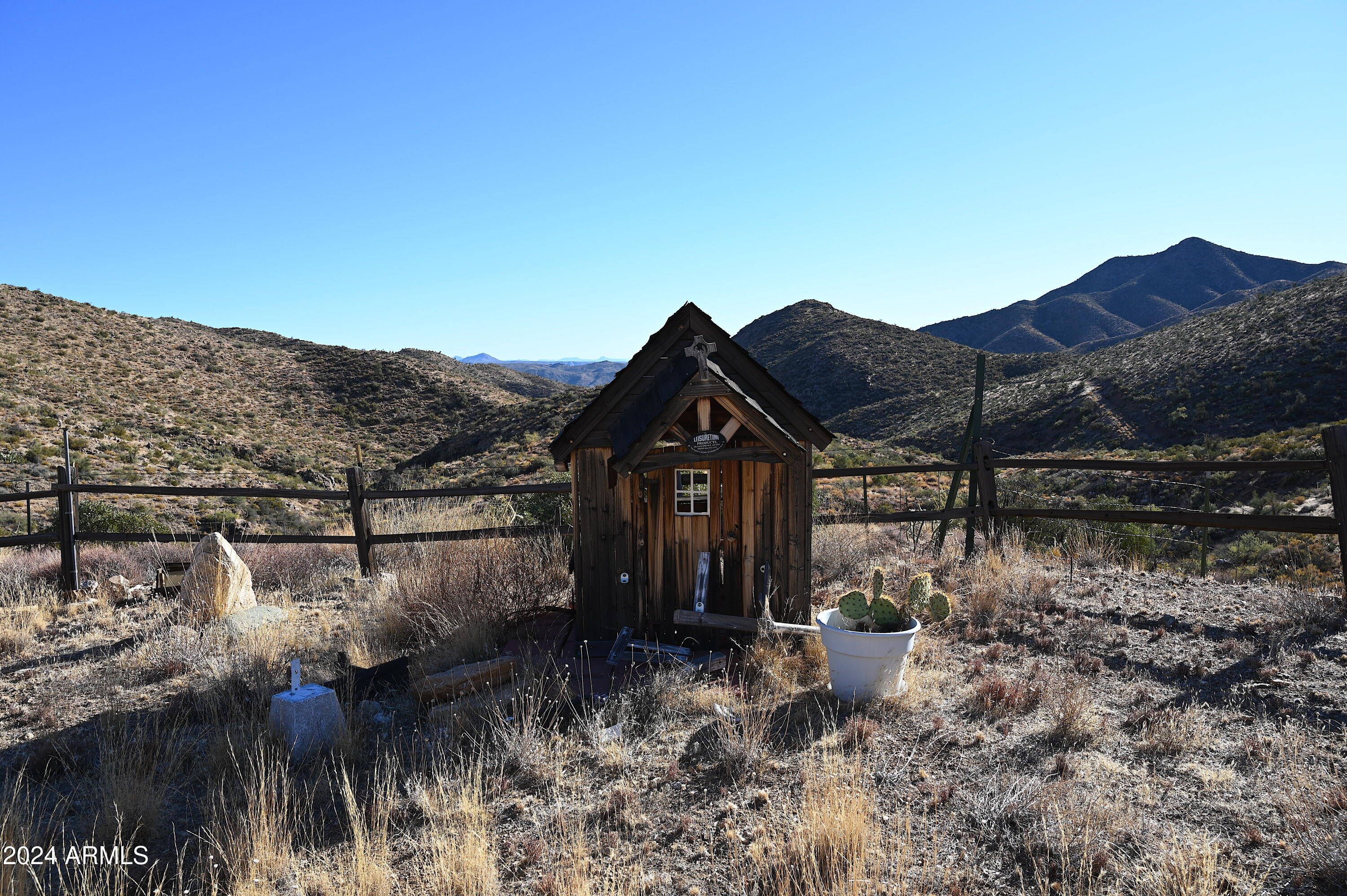 7075 South Misery Well Road Kingman, AZ 86401 - Photo 25 of 63 DSC_4321