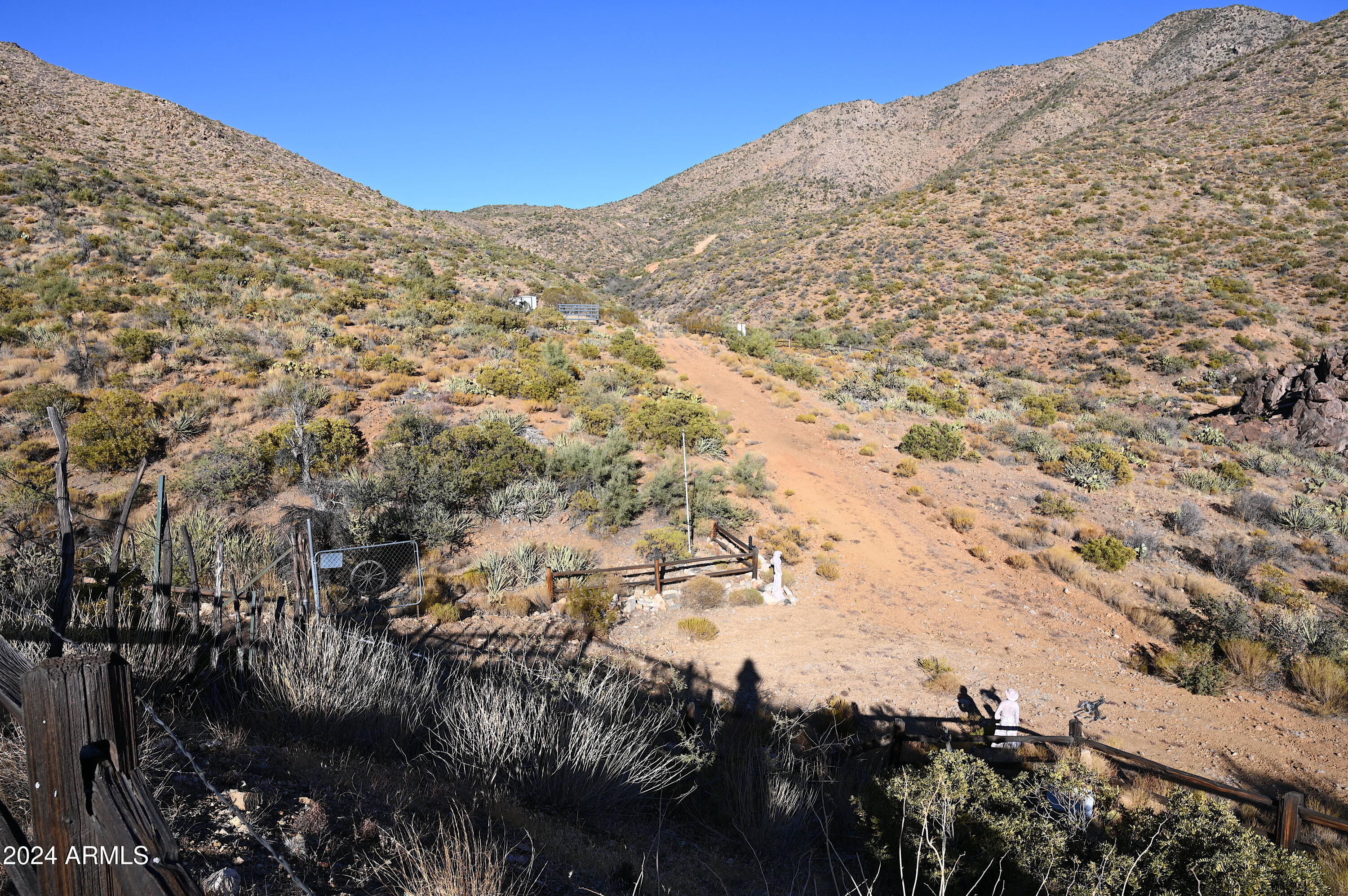 7075 South Misery Well Road Kingman, AZ 86401 - Photo 28 of 63 DSC_4324