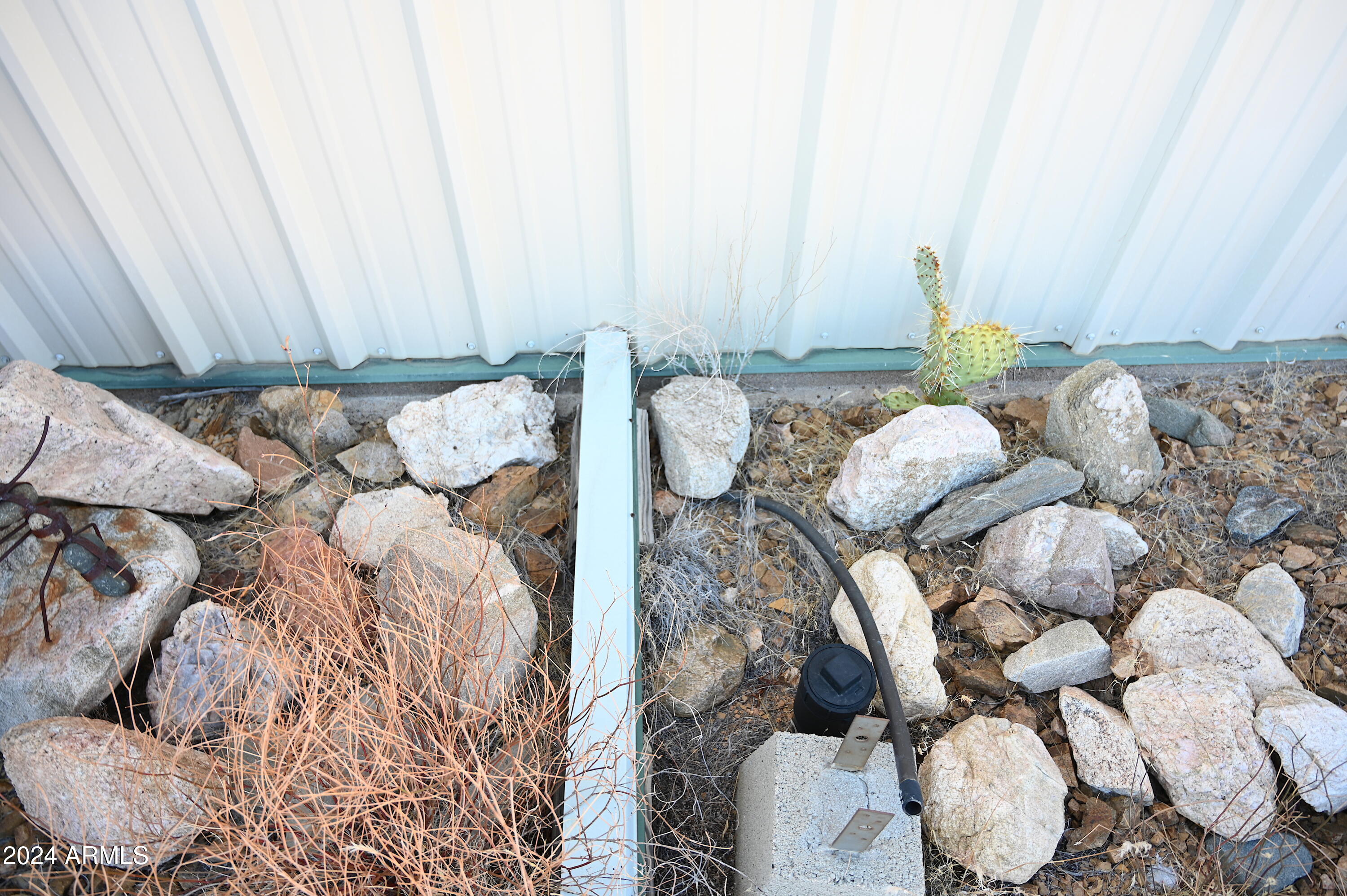 7075 South Misery Well Road Kingman, AZ 86401 - Photo 32 of 63 DSC_4344