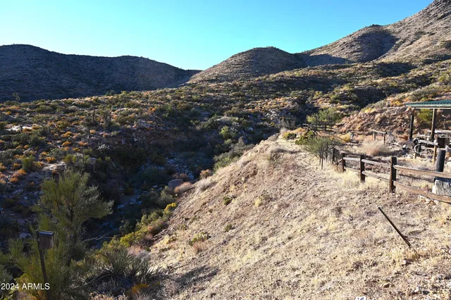 $230,000 | 7075 South Misery Well Road, Kingman, AZ 86401