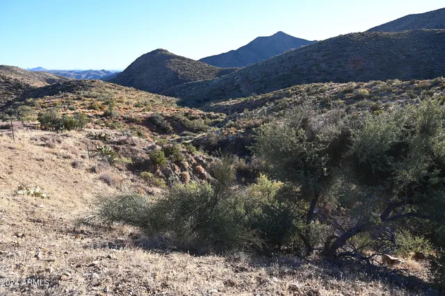 $230,000 | 7075 South Misery Well Road, Kingman, AZ 86401