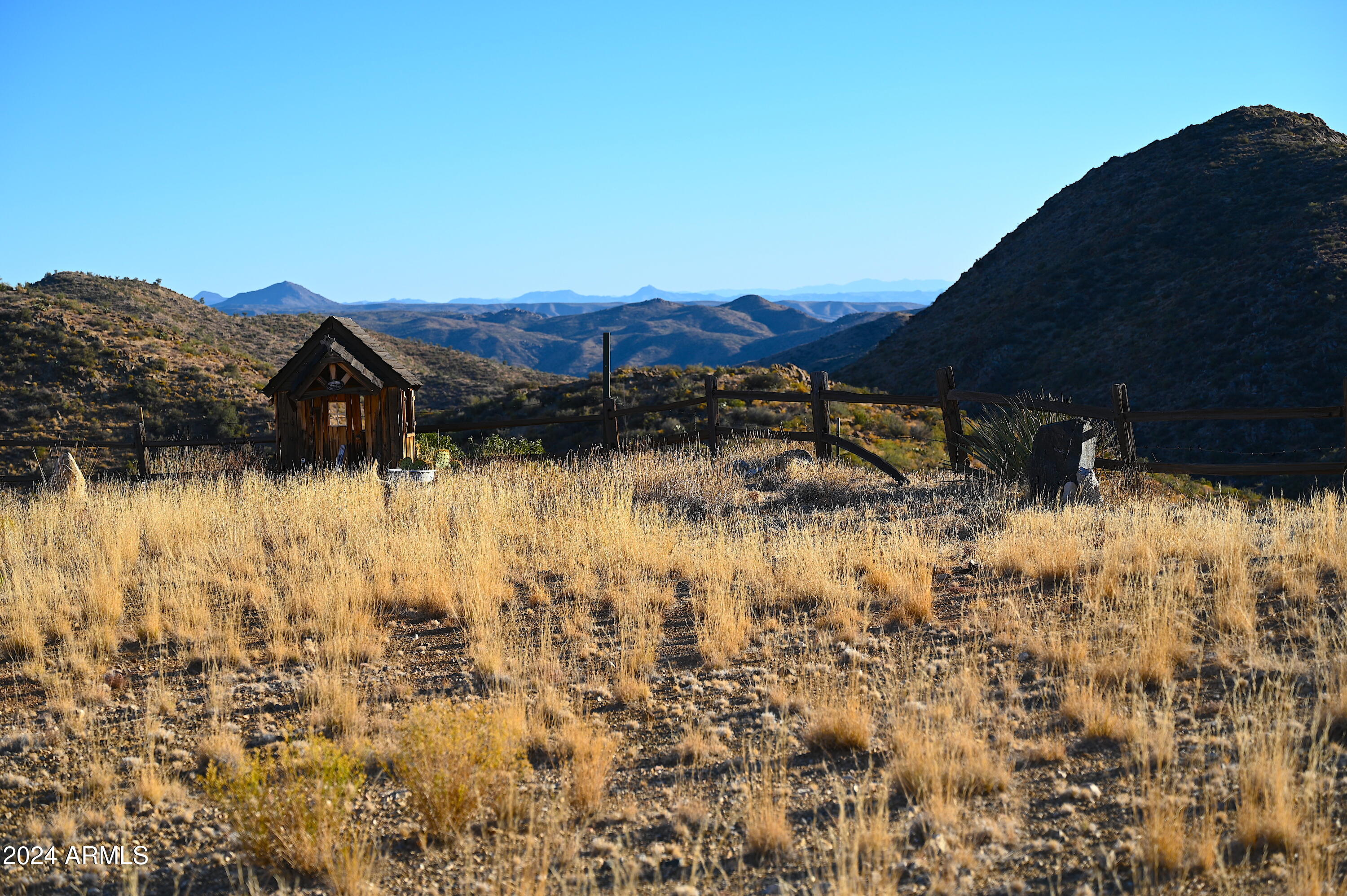 7075 South Misery Well Road Kingman, AZ 86401 - Photo 42 of 63 DSC_4377