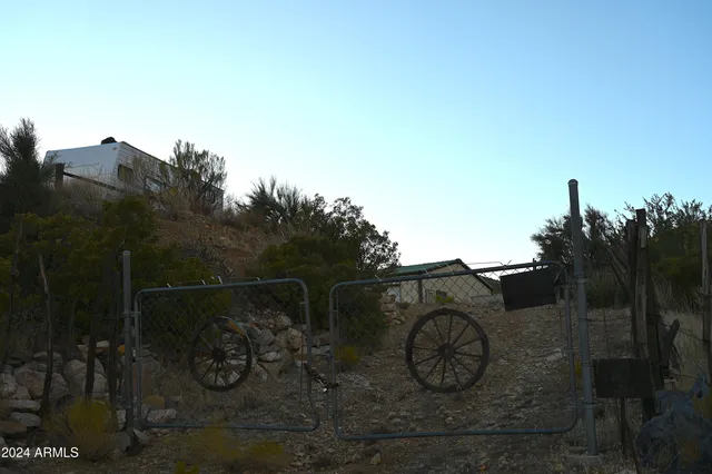 $230,000 | 7075 South Misery Well Road, Kingman, AZ 86401