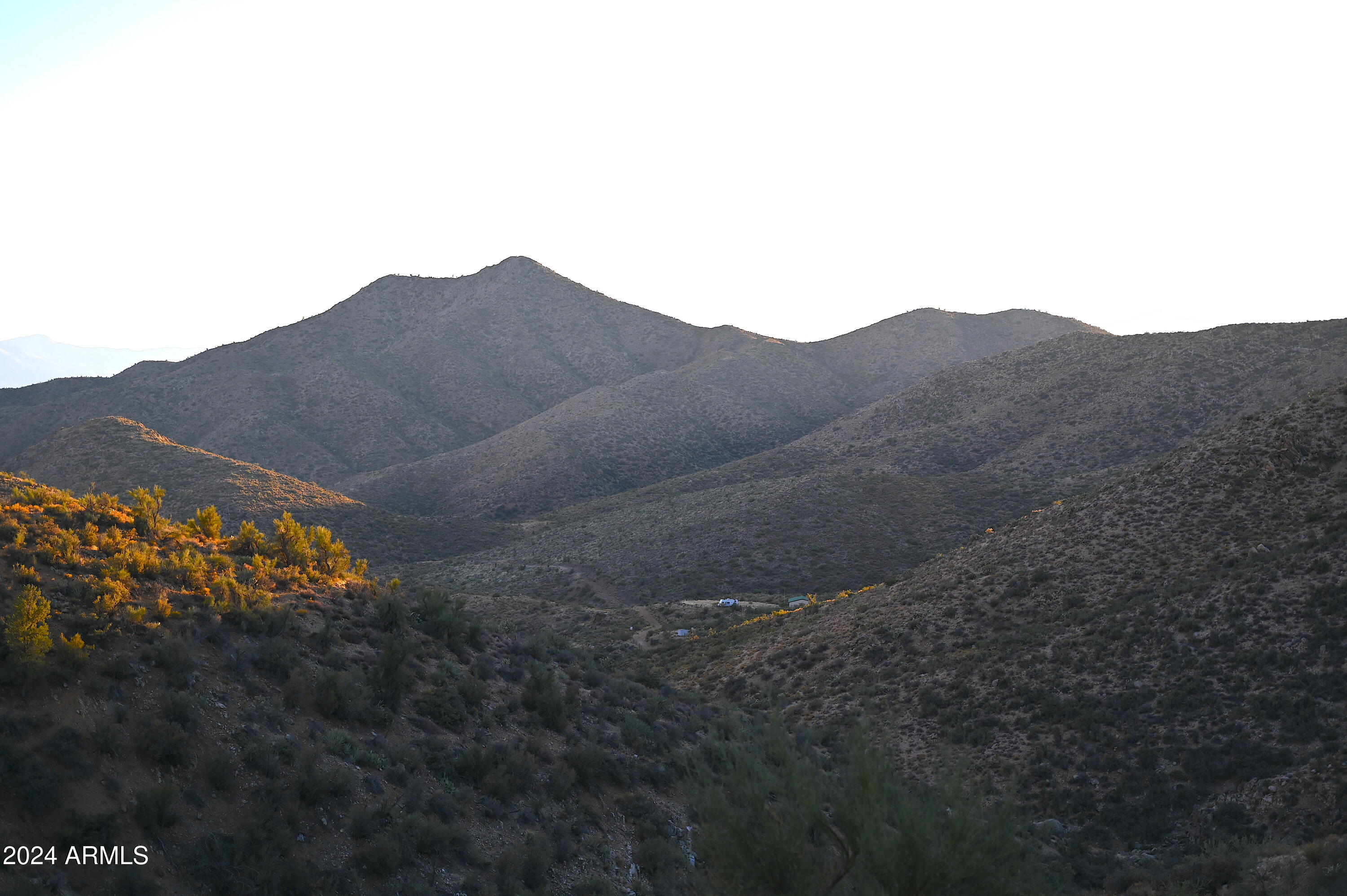 7075 South Misery Well Road Kingman, AZ 86401 - Photo 49 of 63 DSC_4428