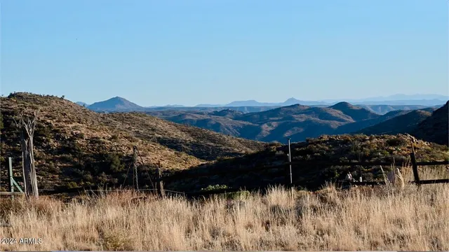 $230,000 | 7075 South Misery Well Road, Kingman, AZ 86401