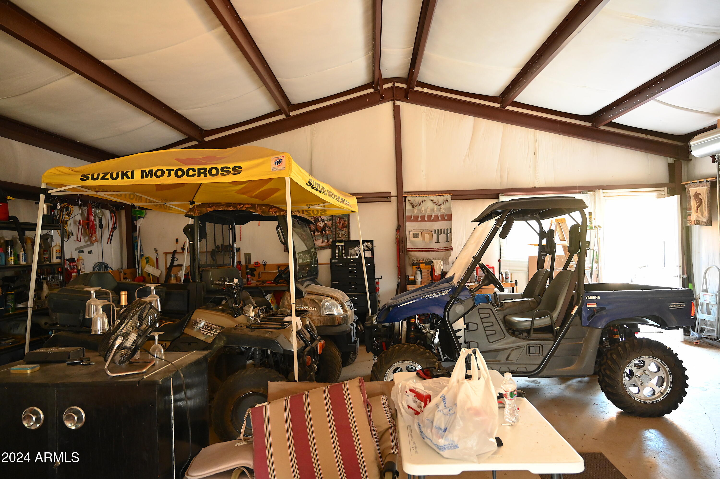 7075 South Misery Well Road Kingman, AZ 86401 - Photo 5 of 63 DSC_4343