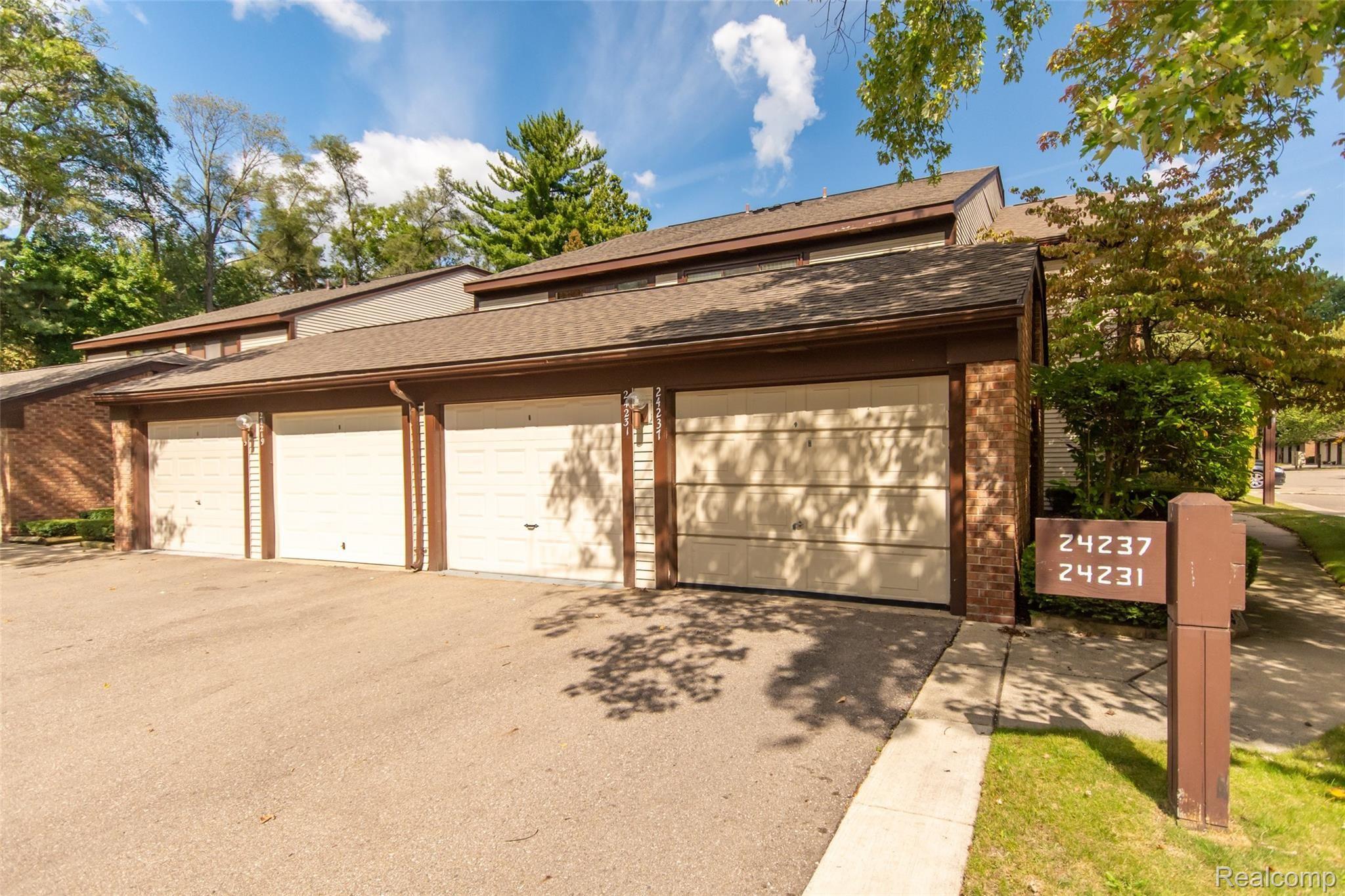 24237 Evergreen Road Southfield, MI 48075 - Photo 17 of 23 DSC_1722.jpg