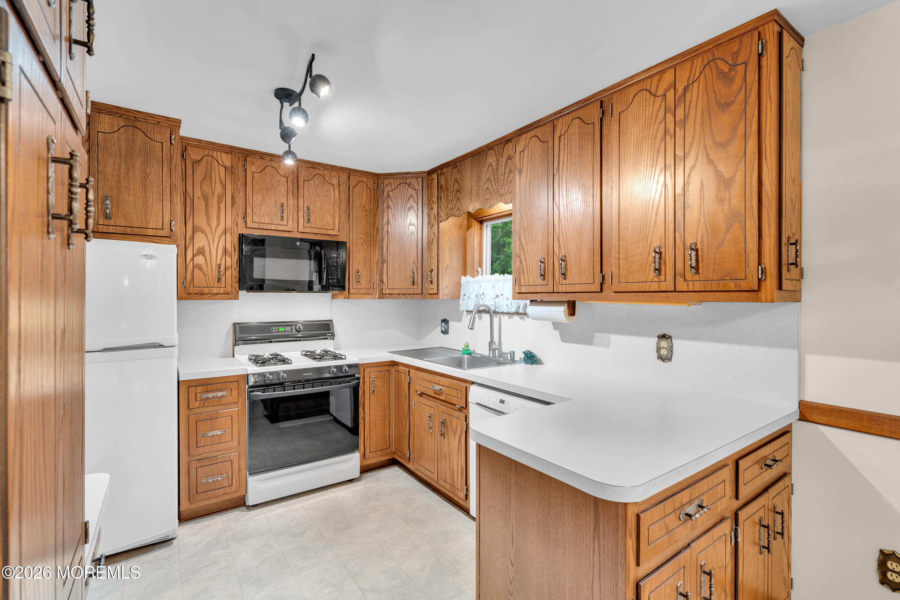 99 Cedar Swamp Road Jackson, NJ 08527 - Photo 27 of 56 30-print-DSC08033