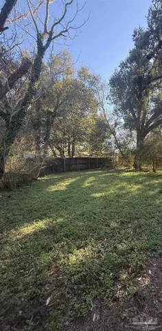 $1,300 | 502 New York Drive, Pensacola, FL 32505