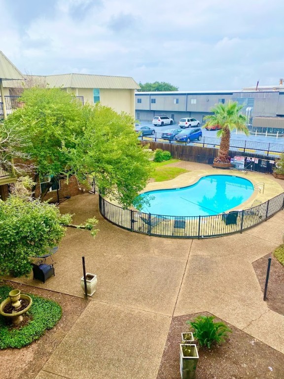 910 Duncan Lane, Unit 61 Austin, TX 78705 - Photo 22 of 22 a view of a swimming pool