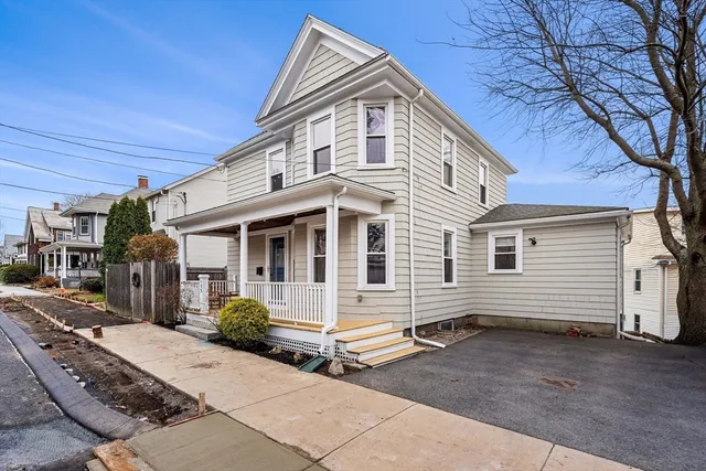 $849,999 | 175 Lothrop Street, Beverly, MA 01915