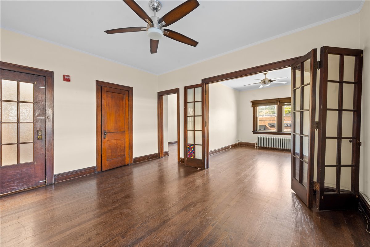 913 Green Bay Road, Unit 2N Winnetka, IL 60093 - Photo 2 of 14