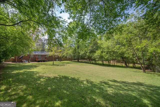 $2,200 | 180 Sherwood Drive, Athens, GA 30606