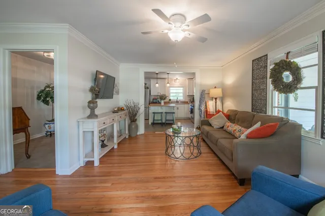 $2,200 | 180 Sherwood Drive, Athens, GA 30606