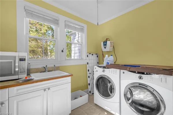 $549,000 | 308 South Main Street, Reidsville, NC 27320