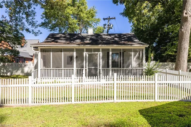 $595,000 | 308 South Main Street, Reidsville, NC 27320