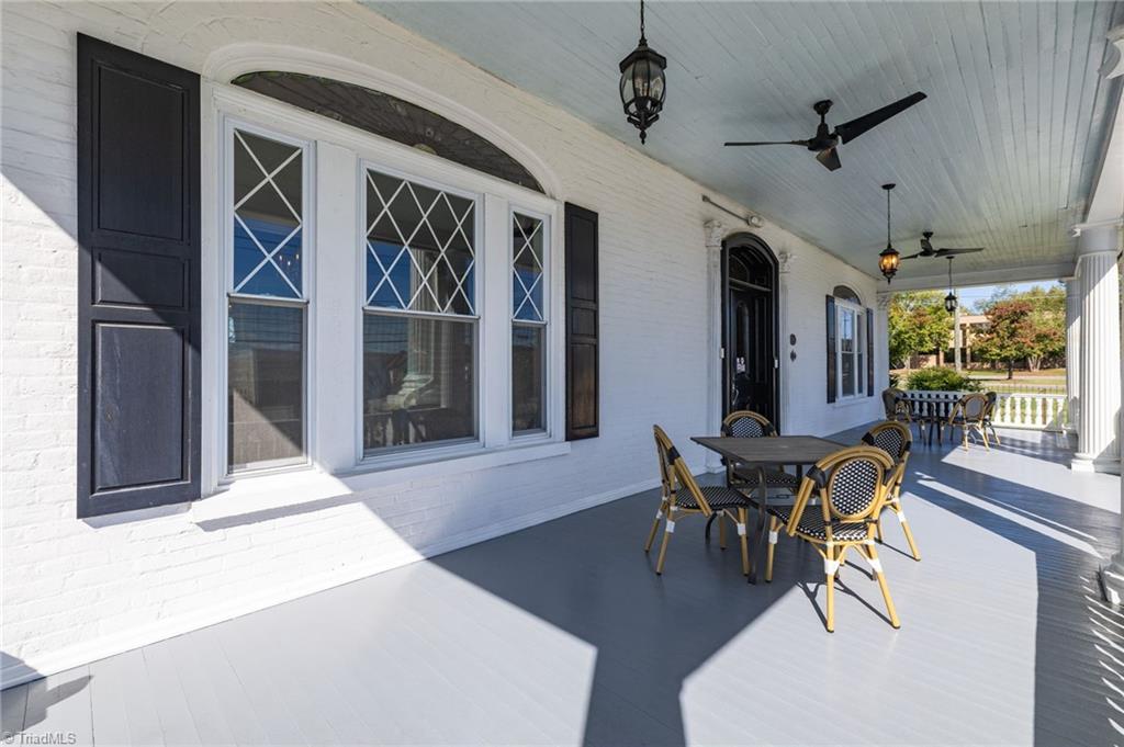 308 South Main Street Reidsville, NC 27320 - Photo 4 of 50