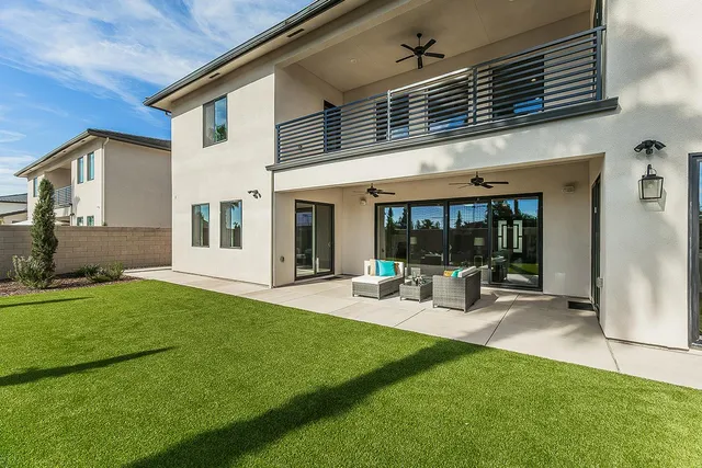 $1,798,888 | 2315 East Courtside Drive, Fresno, CA 93730