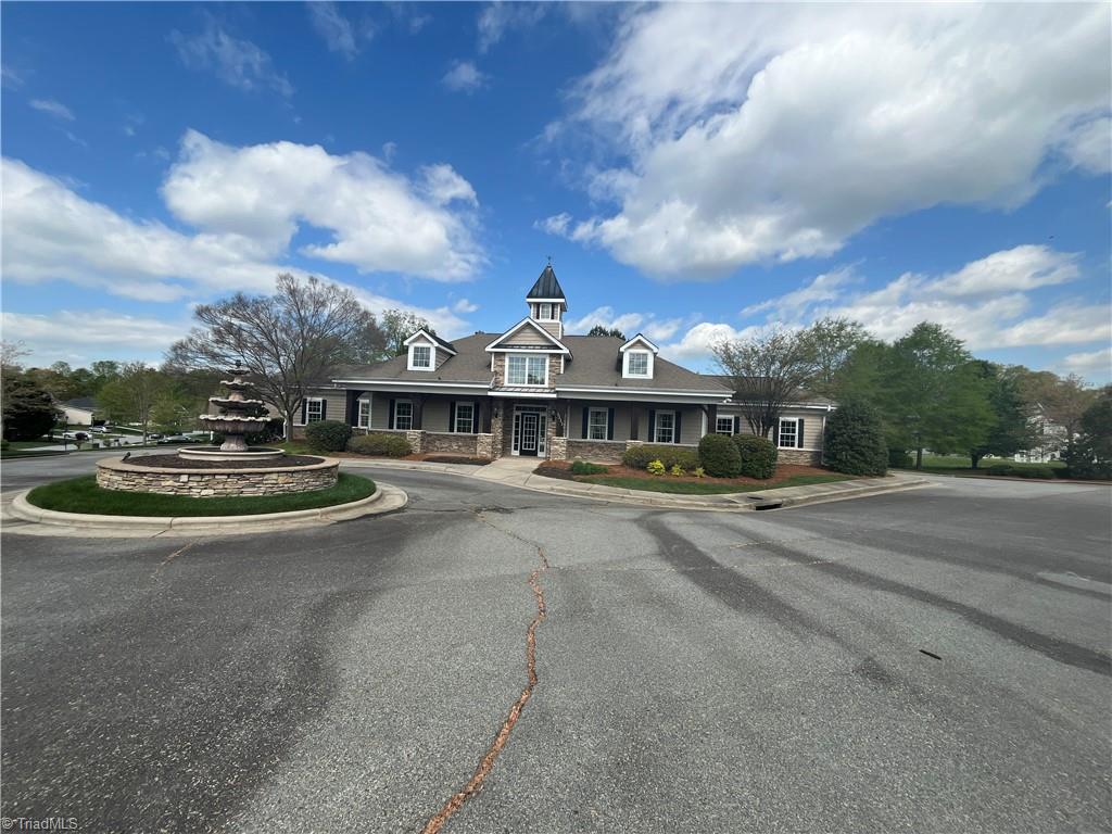 2662 Dandelion Drive High Point, NC 27265 - Photo 40 of 43