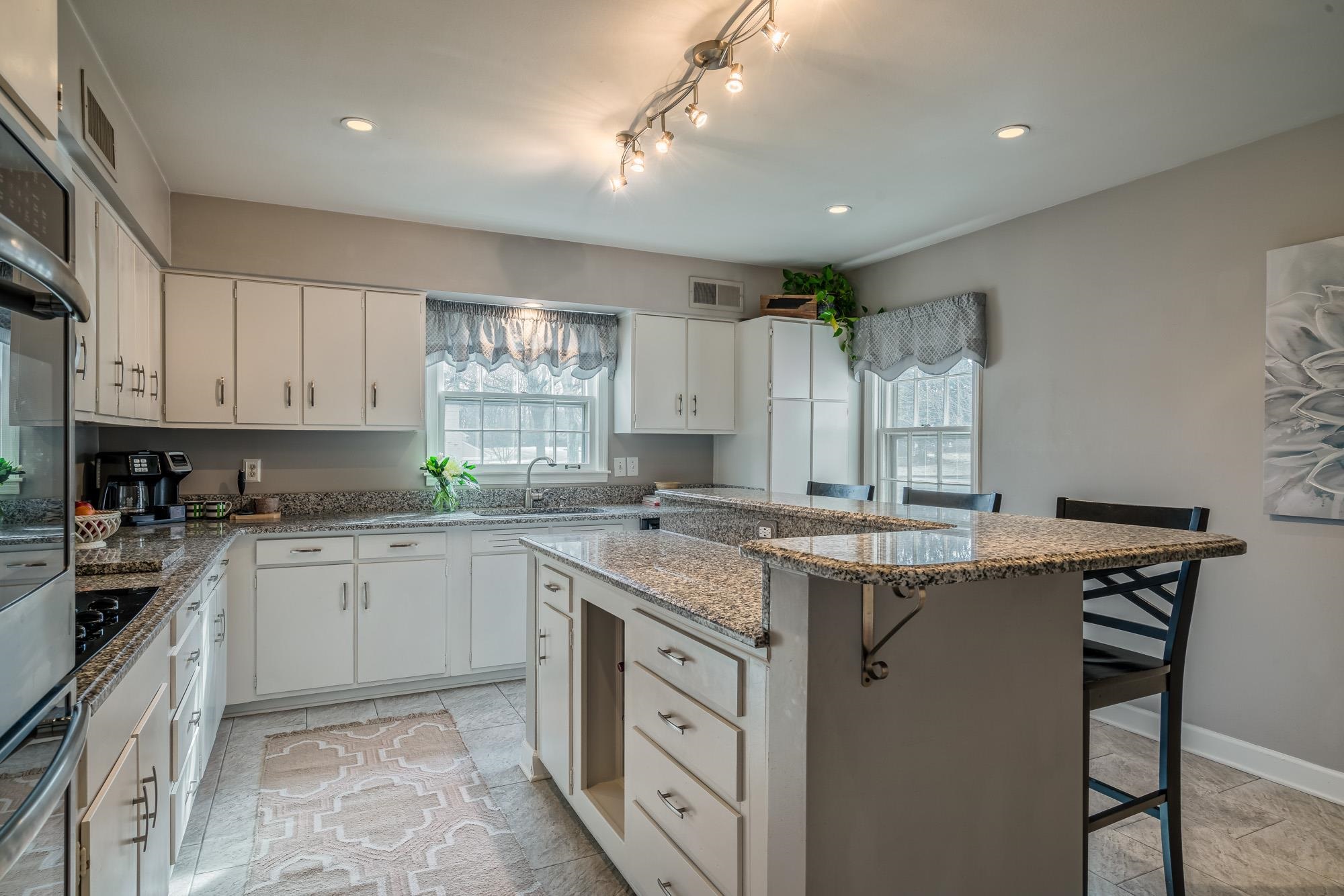 1360 Hayne Road Memphis, TN 38119 - Photo 11 of 25 Gallery Image 11