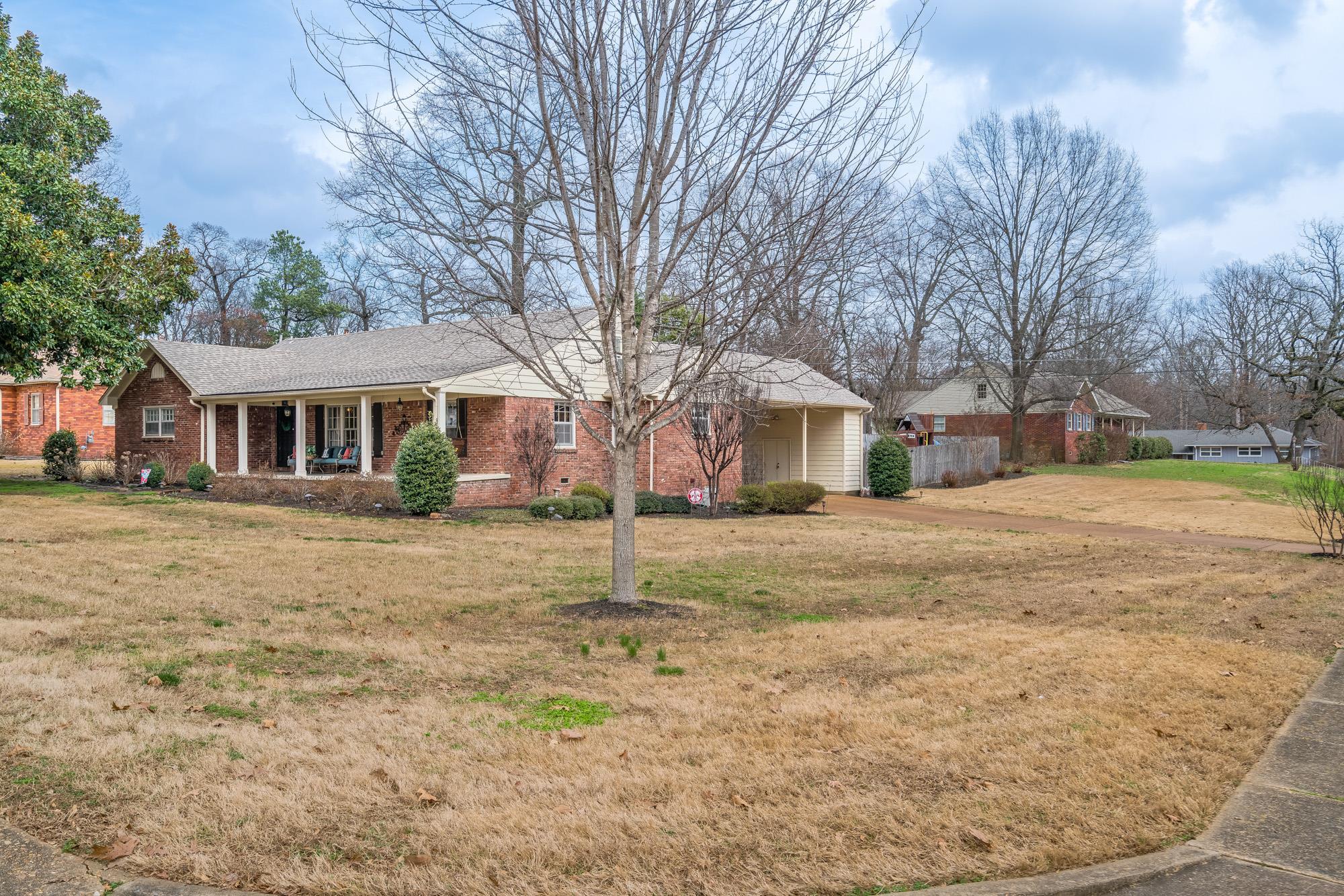 1360 Hayne Road Memphis, TN 38119 - Photo 2 of 25 Gallery Image 2