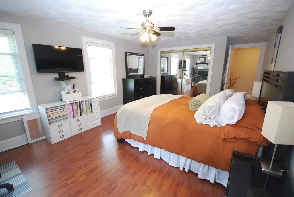 39 Rencelau Street Springfield, MA 01118 - Photo 27 of 42