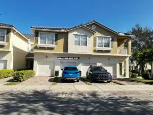 $264,900 | 3031 Southeast Lexington Lakes Drive, Unit 204, Stuart, FL 34994