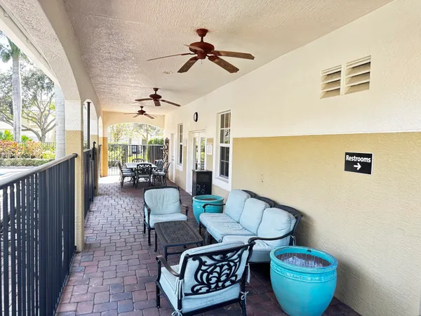 $264,900 | 3031 Southeast Lexington Lakes Drive, Unit 204, Stuart, FL 34994