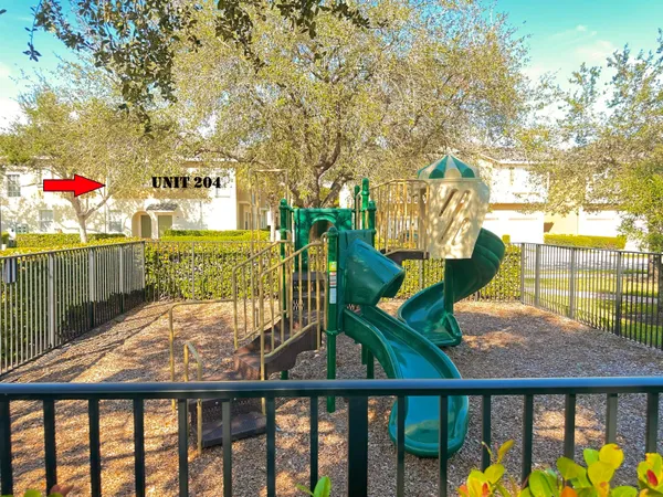 $264,900 | 3031 Southeast Lexington Lakes Drive, Unit 204, Stuart, FL 34994