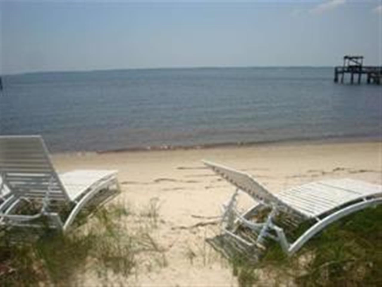 415 Mashes Sands Road Ochlockonee Bay, FL 32346 - Photo 9 of 9 Gallery Image 9