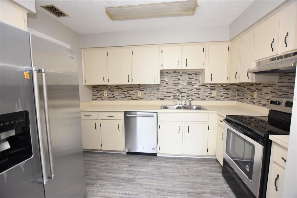 237 Marble Lane Lakeland, FL 33809 - Photo 8 of 20