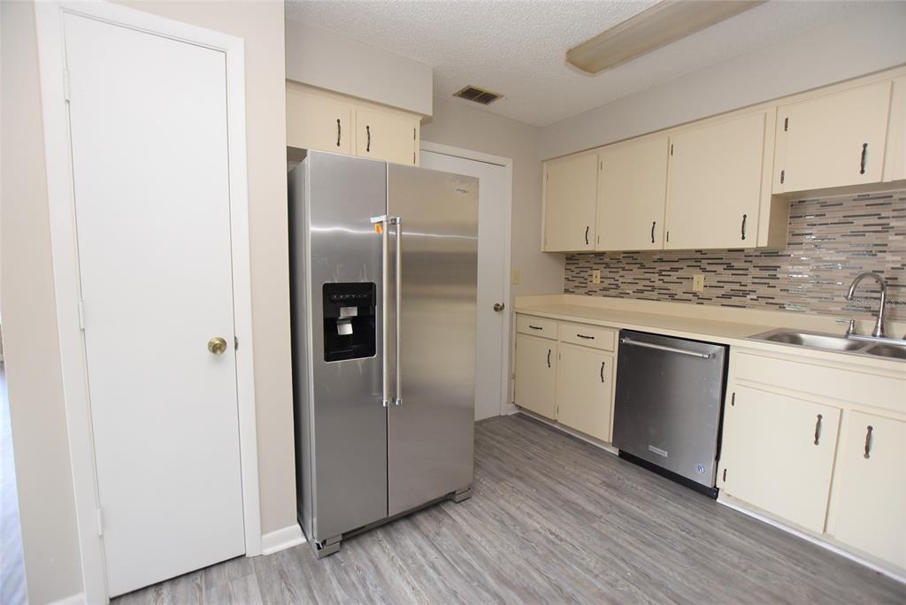 237 Marble Lane Lakeland, FL 33809 - Photo 9 of 20