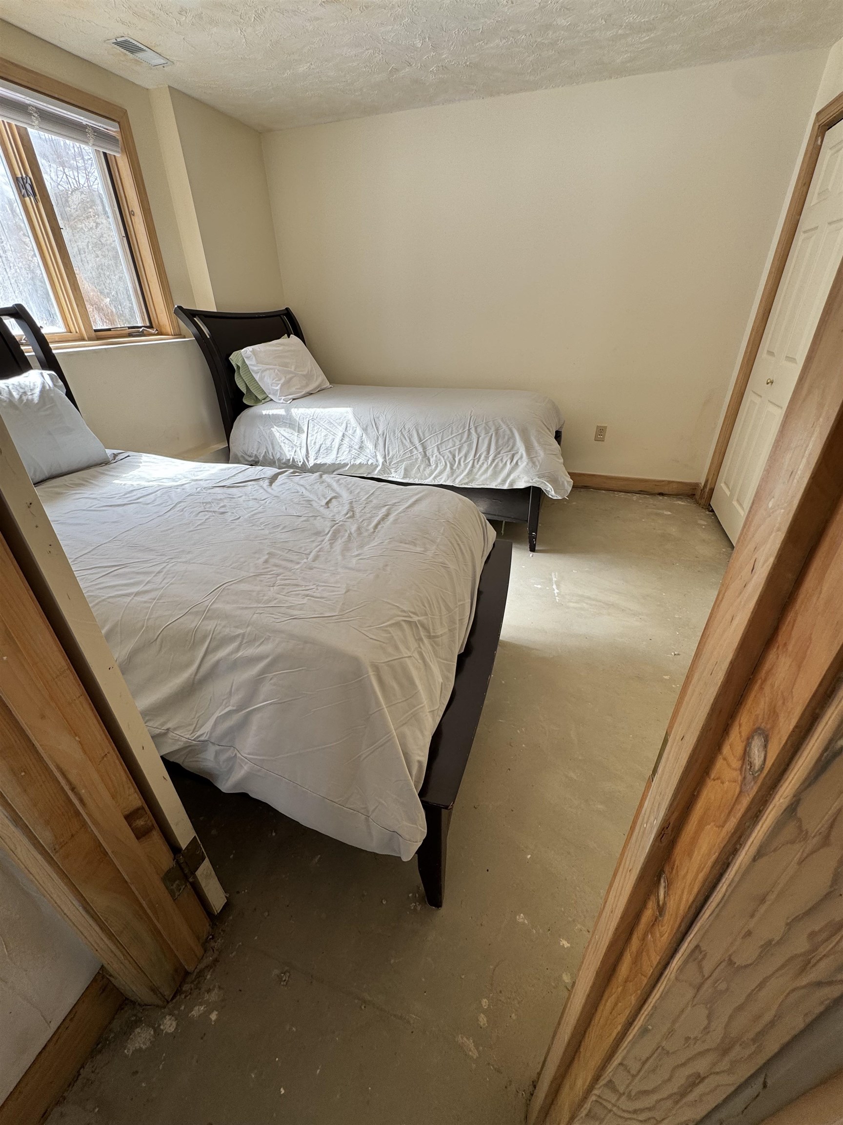 4 Mile Point Drive Meredith, NH 03253 - Photo 15 of 19