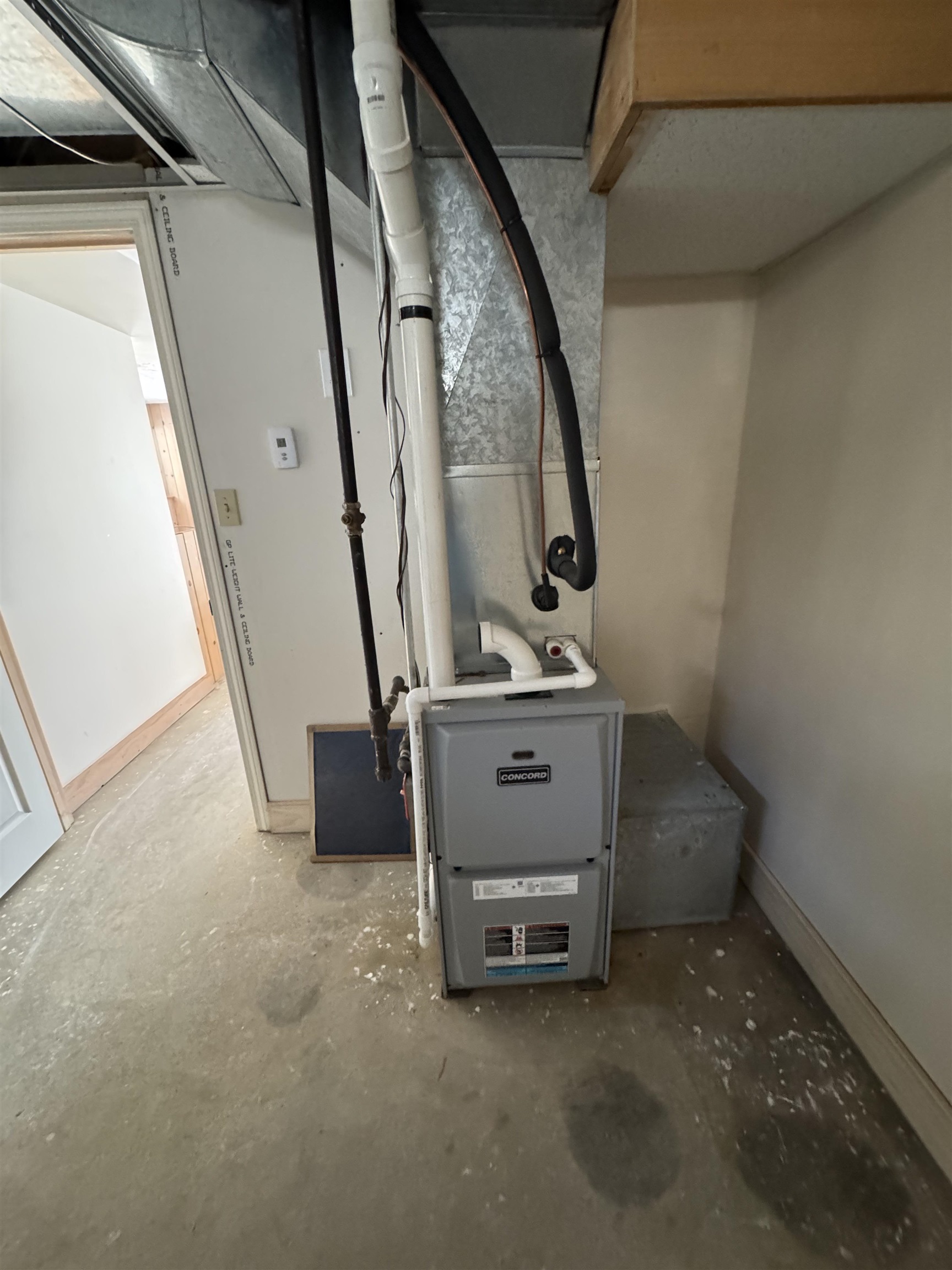 4 Mile Point Drive Meredith, NH 03253 - Photo 16 of 19