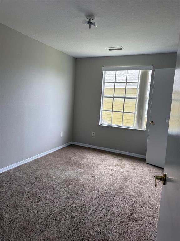 631 Washington Palm Loop Davenport, FL 33897 - Photo 12 of 15