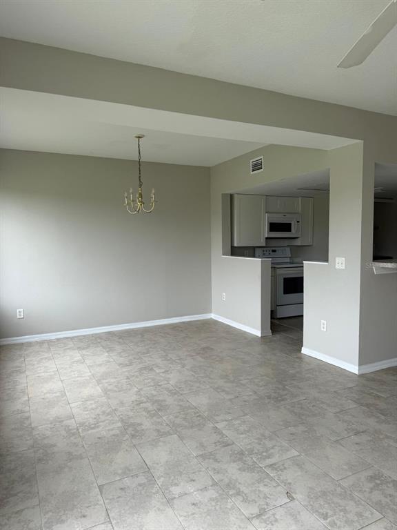 631 Washington Palm Loop Davenport, FL 33897 - Photo 4 of 15