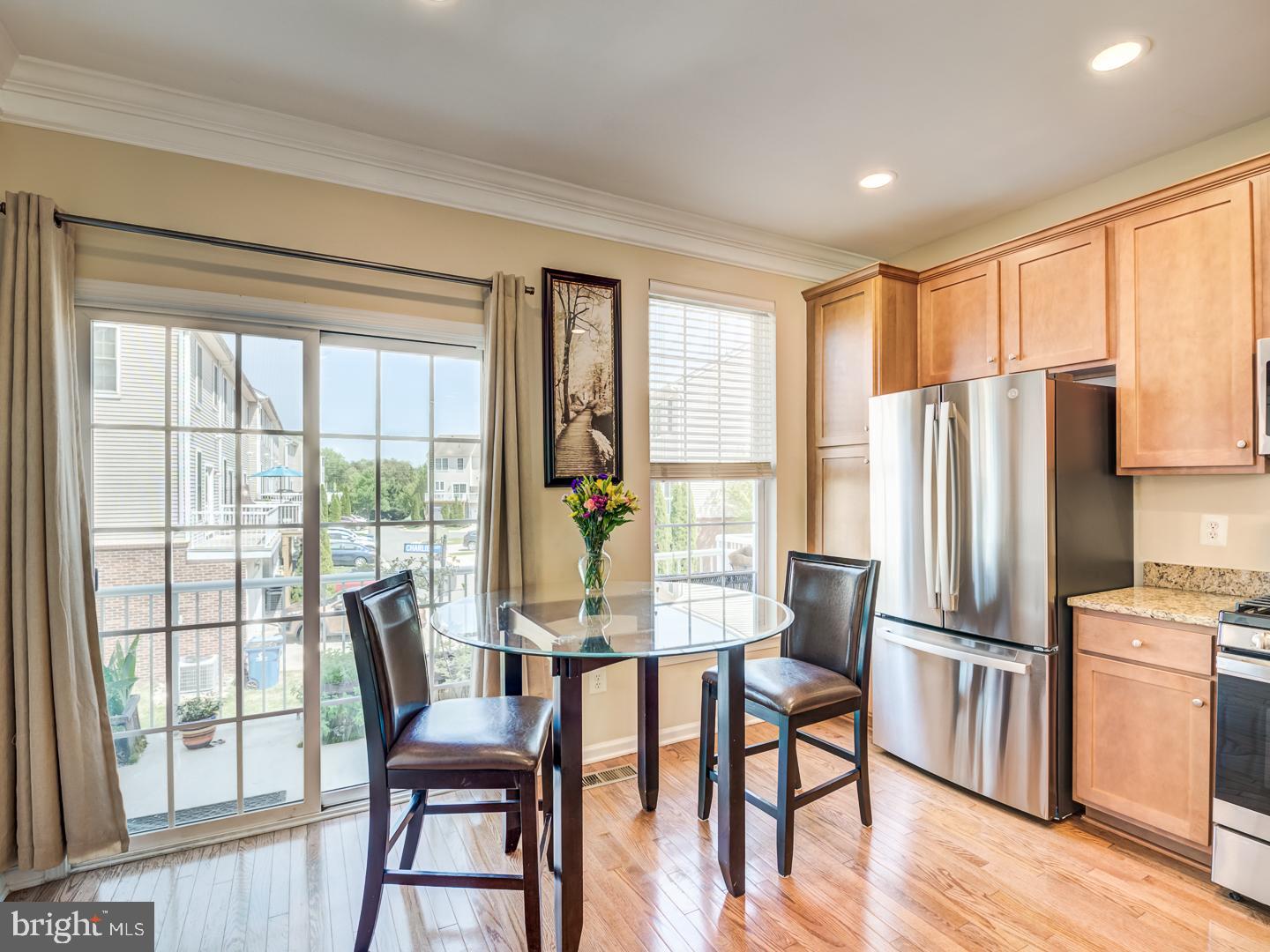 25114 Monteith Terrace Chantilly, VA 20152 - Photo 13 of 58