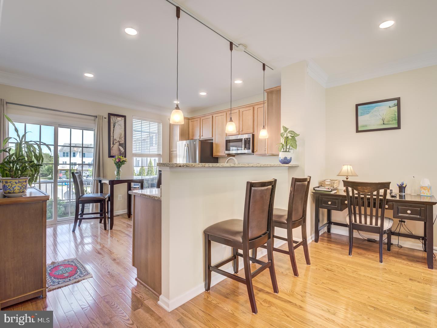 25114 Monteith Terrace Chantilly, VA 20152 - Photo 14 of 58