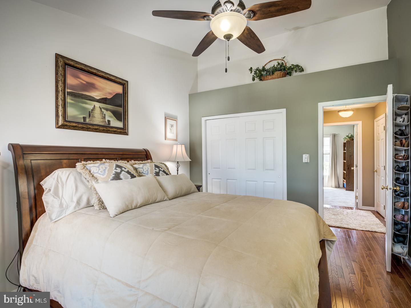 25114 Monteith Terrace Chantilly, VA 20152 - Photo 17 of 58