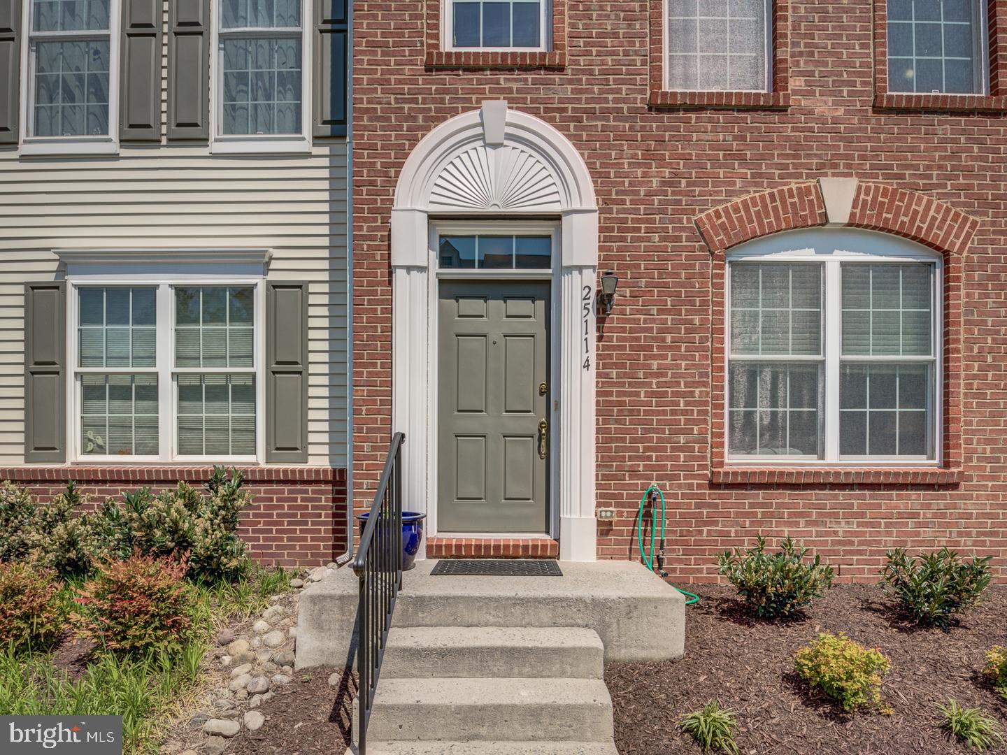 25114 Monteith Terrace Chantilly, VA 20152 - Photo 55 of 58