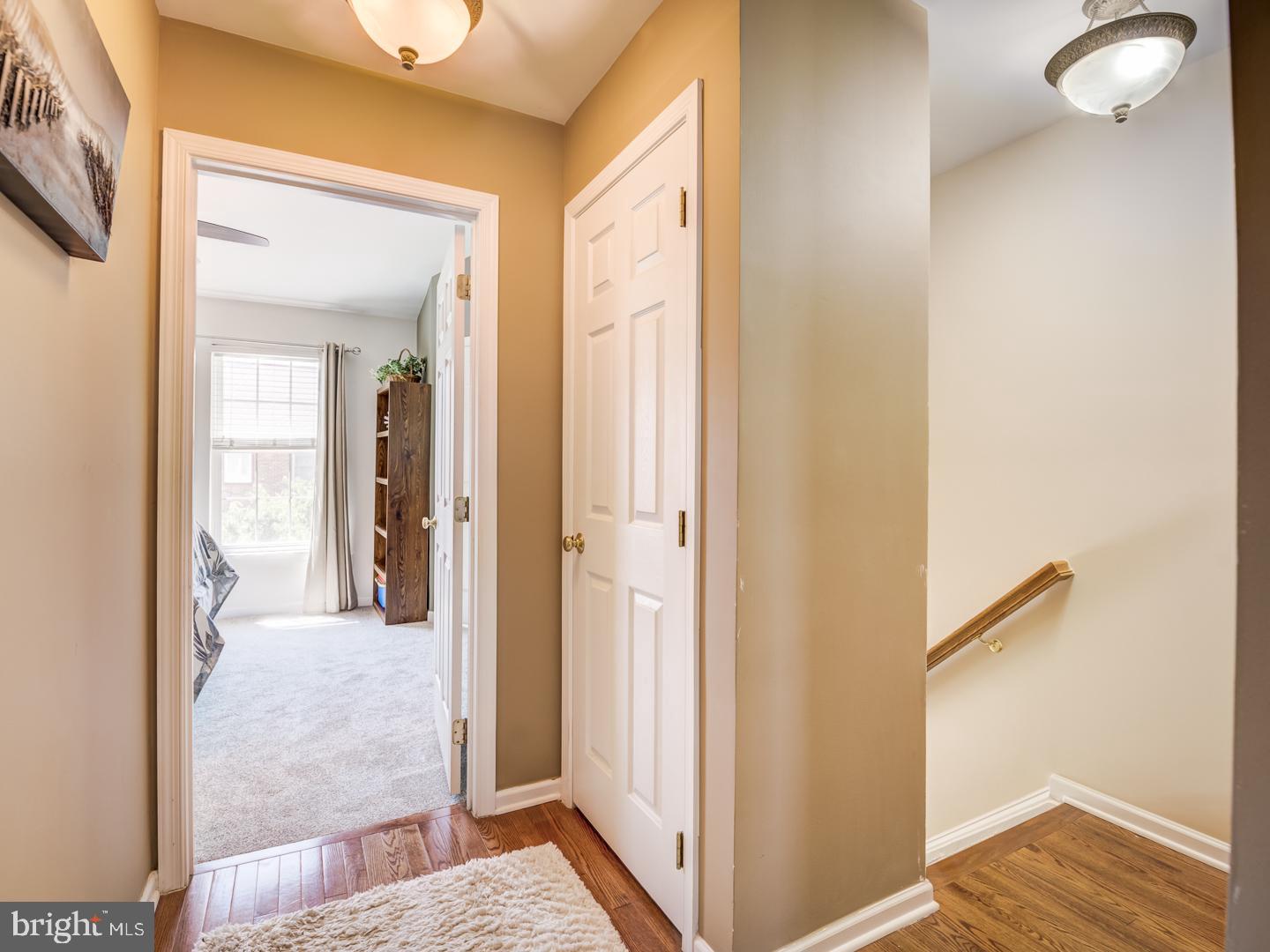 25114 Monteith Terrace Chantilly, VA 20152 - Photo 7 of 58