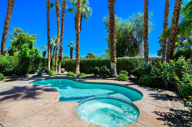 $665,000 | 157 North Kavenish Drive, Rancho Mirage, CA 92270