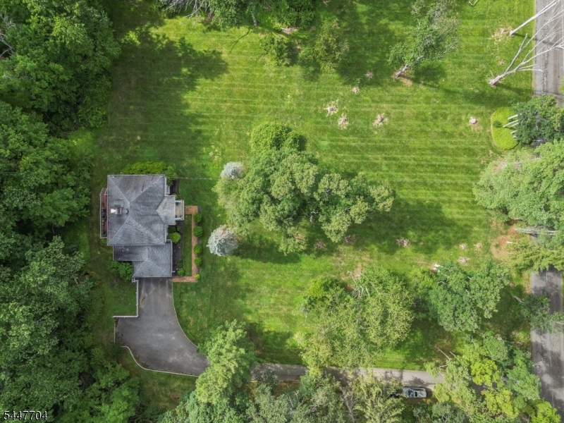 6 Cowie Road Chester, NJ 07930 - Photo 23 of 25 Gallery Image 23