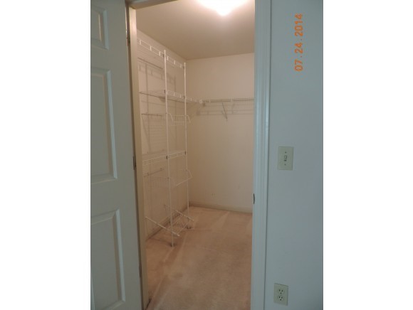411 Elk Run Road, Unit 411 Hudson, NH 03051 - Photo 11 of 20