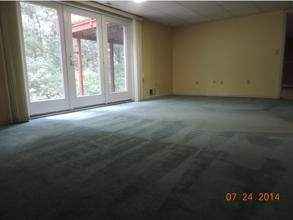411 Elk Run Road, Unit 411 Hudson, NH 03051 - Photo 16 of 20