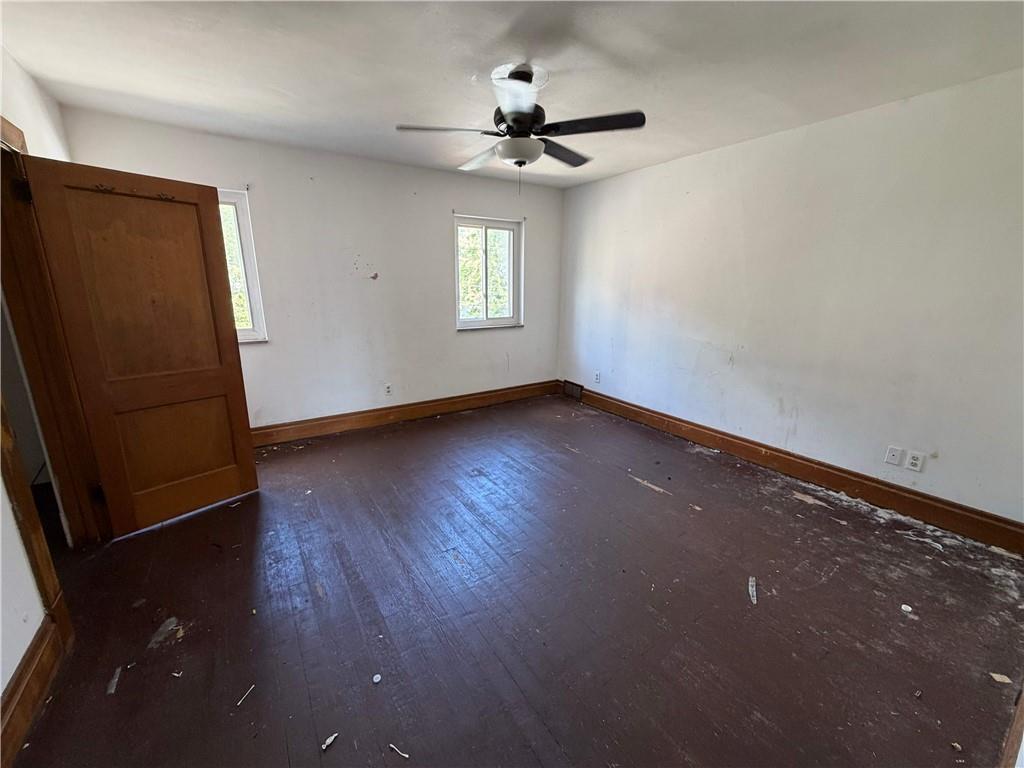 818 Lamont Street McKees Rocks, PA 15136 - Photo 11 of 36 Gallery Image 11