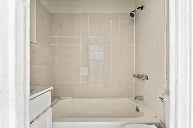 a bathroom with a bathtub