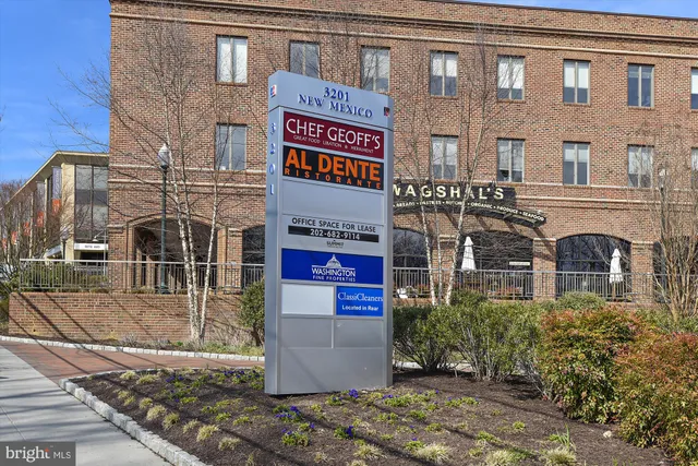 $3,150 | 4201 Cathedral Avenue Northwest, Unit 407W, Washington, DC 20016